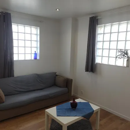 Cosy House,proche De Paris,parking Gatuit,lit Bebe 圣但尼