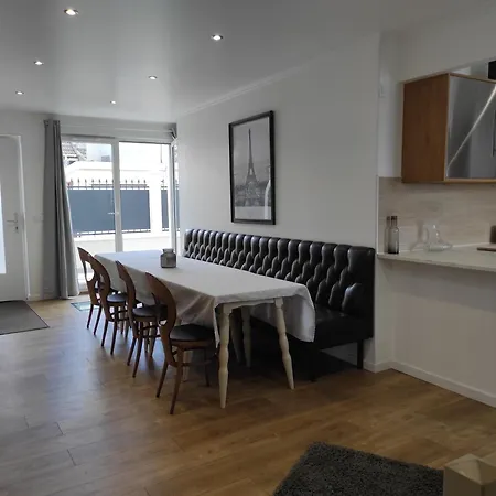 Cosy House,proche De Paris,parking Gatuit,lit Bebe 度假居